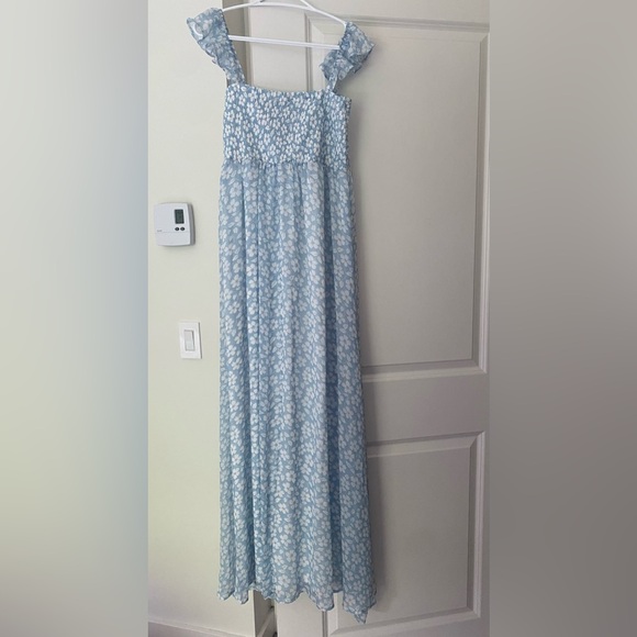 Light Blue Floral Chiffon Sweetheart Maternity Maxi Dress - Picture 9 of 13